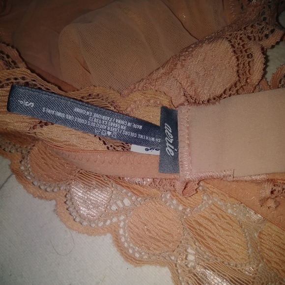 Two size small aerie bralettes - Picture 3 of 3